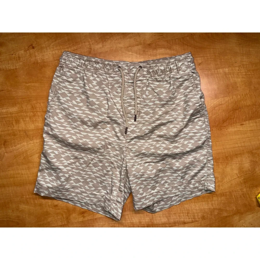 American Eagle Mens Tan Geometric Drawstring‎ Shorts Small Zig Zag Tan Cream